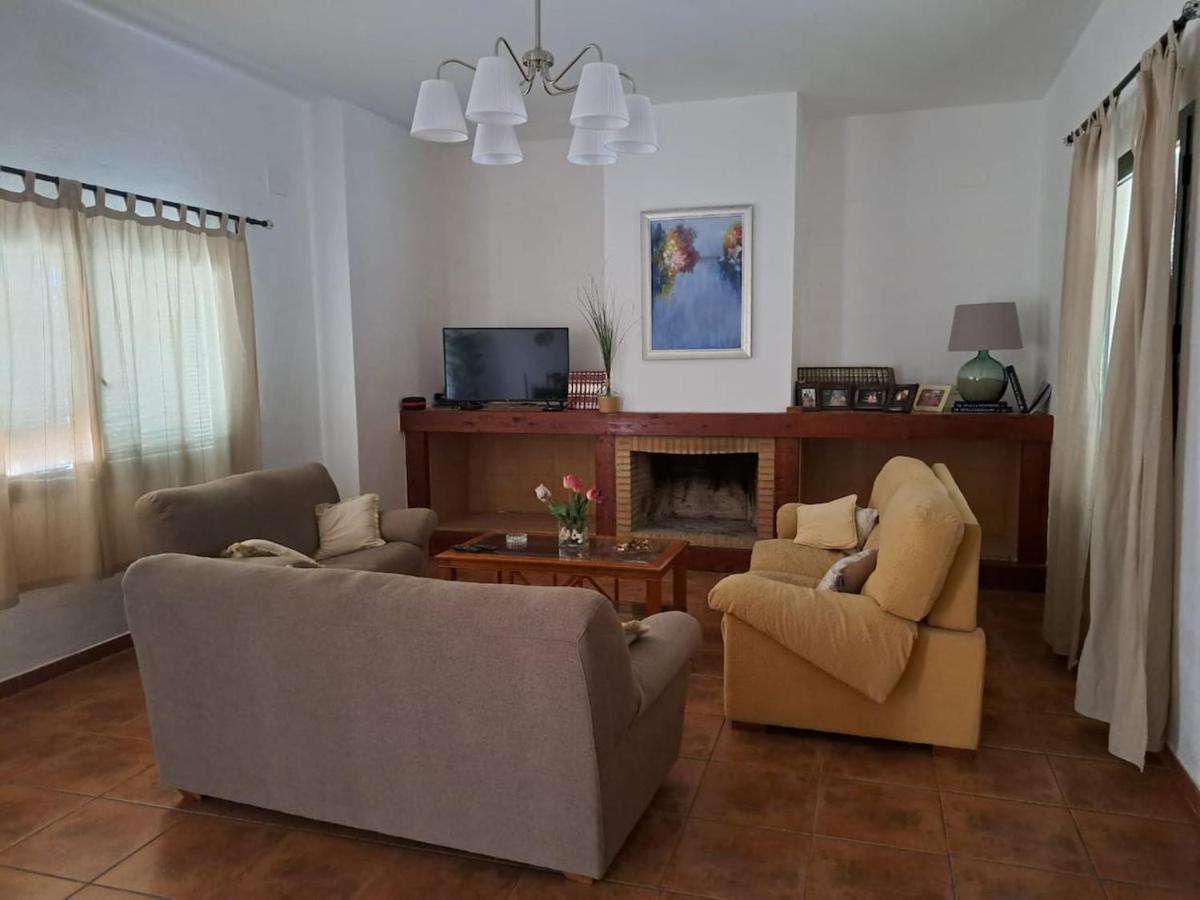 Villa Duran Esteban Cantillana ภายนอก รูปภาพ